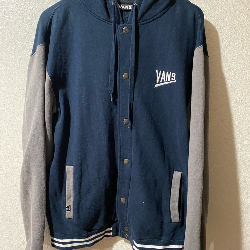Large Vans Sweater in Good Condition